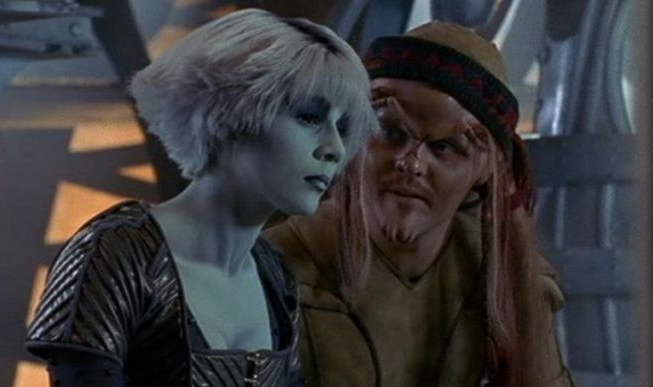Farscape - Chiana and Jothee